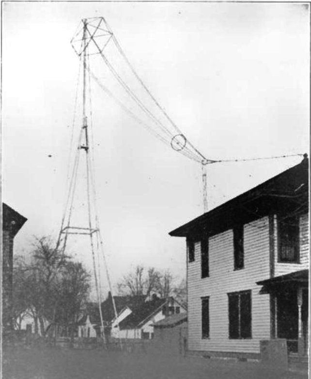 Real-world photo of a G5RV Multiband Dipole in use