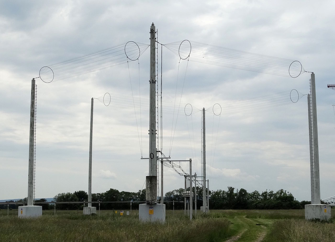 Real-world photo of a Rhombic Antenna in use